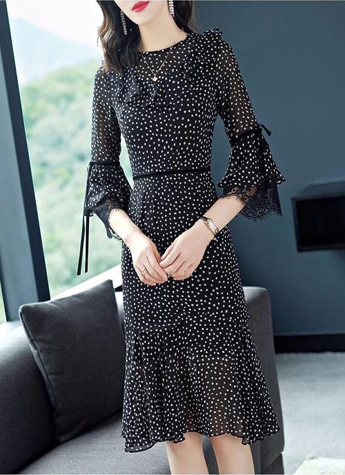 Đầm Bi Phối Ren Cá Tính DH030 - Đen - L