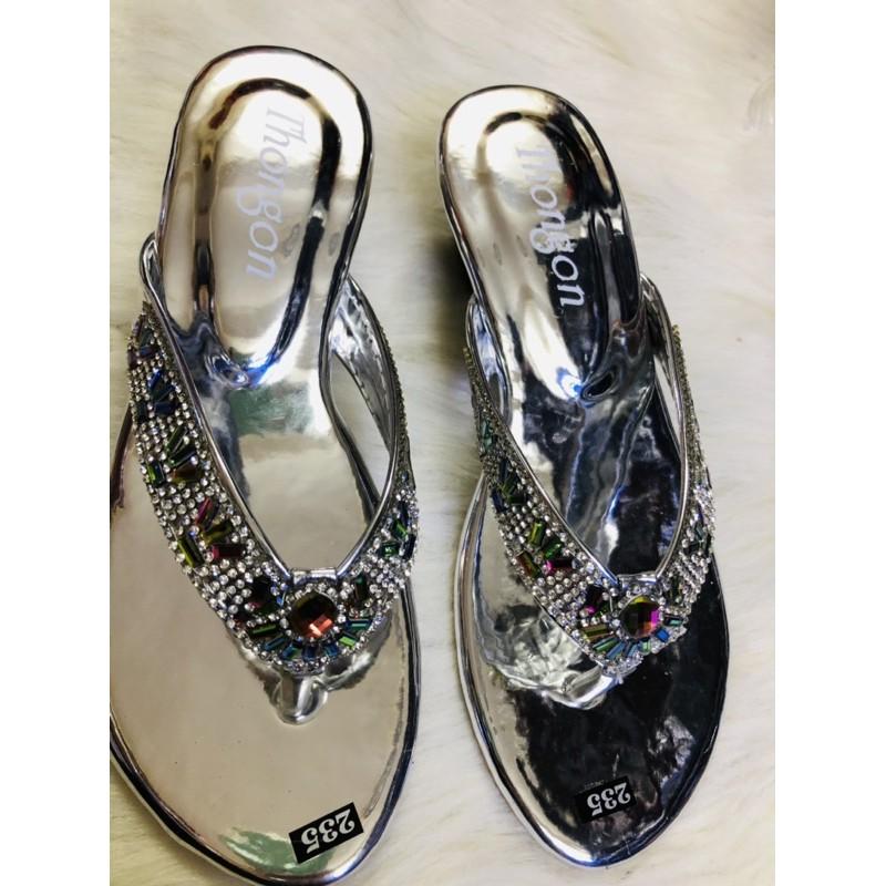 [SALE] Dép kẹp gót 4-5p, quai đính đá rất đẹp, có size từ 36-39