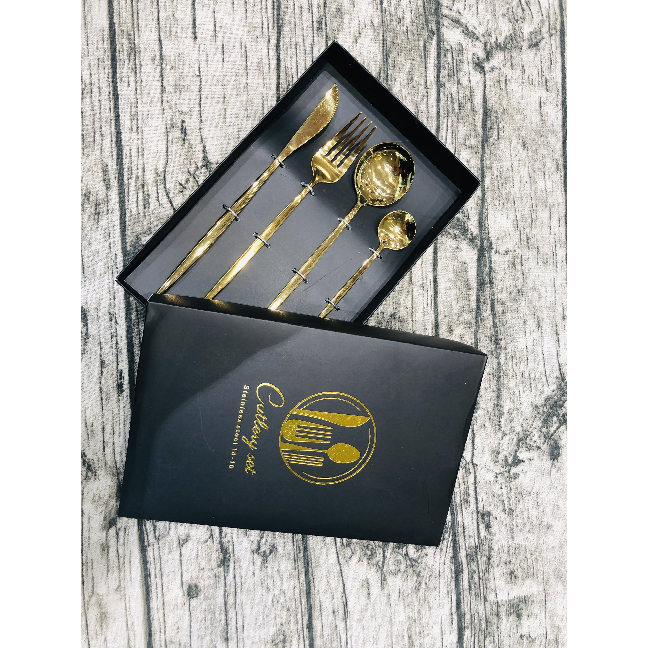 Set 4 món dụng cụ ăn vàng phong cách hiện đại NEW SWISS 6550