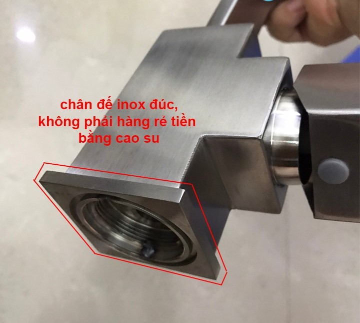 Vòi rửa bát nóng lạnh PGH002