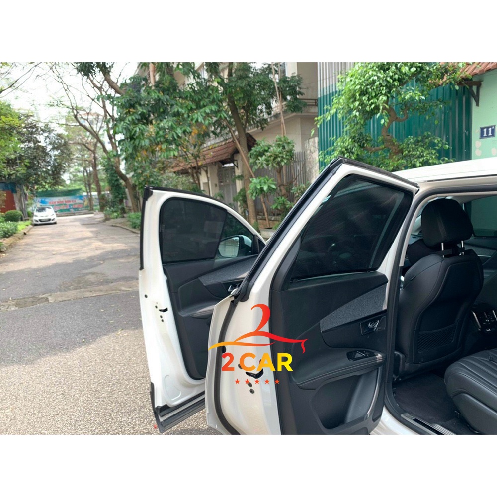 Rèm che nắng xe Toyota Avanza 2022 có hít nam châm cao cấp, chuẩn khít theo xe