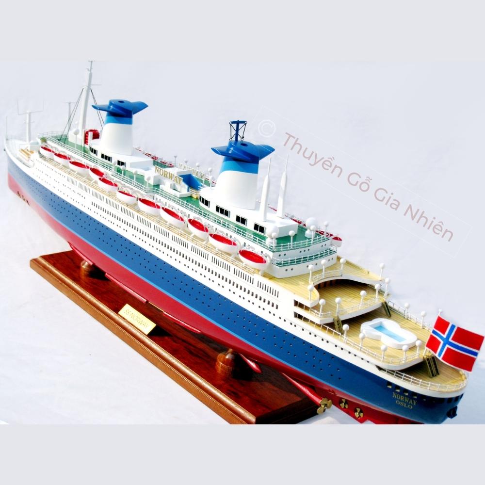 Mô Hình Thuyền Gỗ Trang Trí Phong Thủy Dạng Thuyền Du Lịch SS NORWAY Chính Hãng, Hàng Xuất Khẩu Chất Lượng Cao