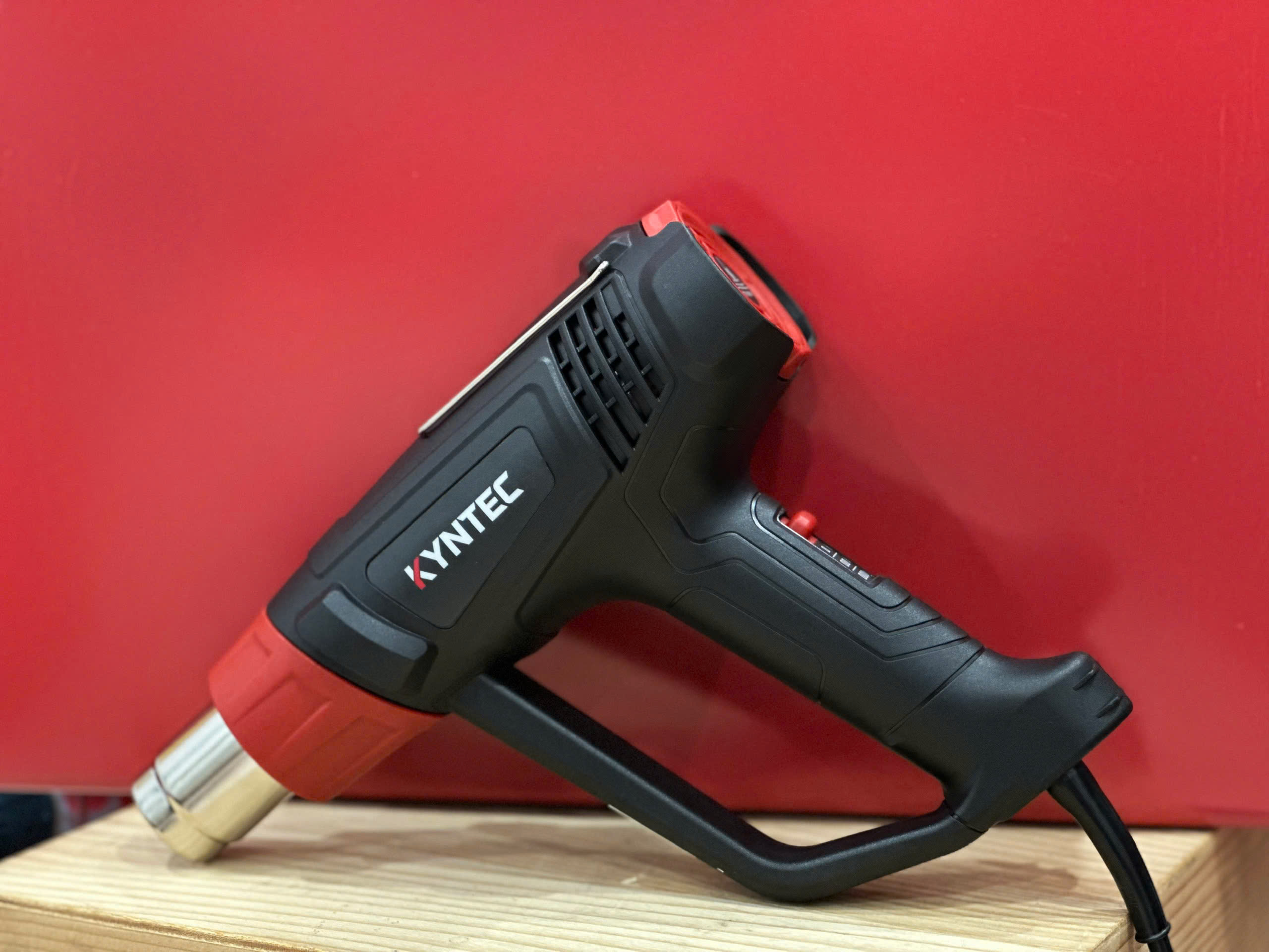 Máy khò nhiệt KYNKO KYNTEC KT22 - 600N3S chính hãng