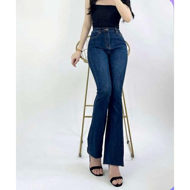 Quần Jean Nữ Ống Loe Thêu Cạp Lưng Cao
