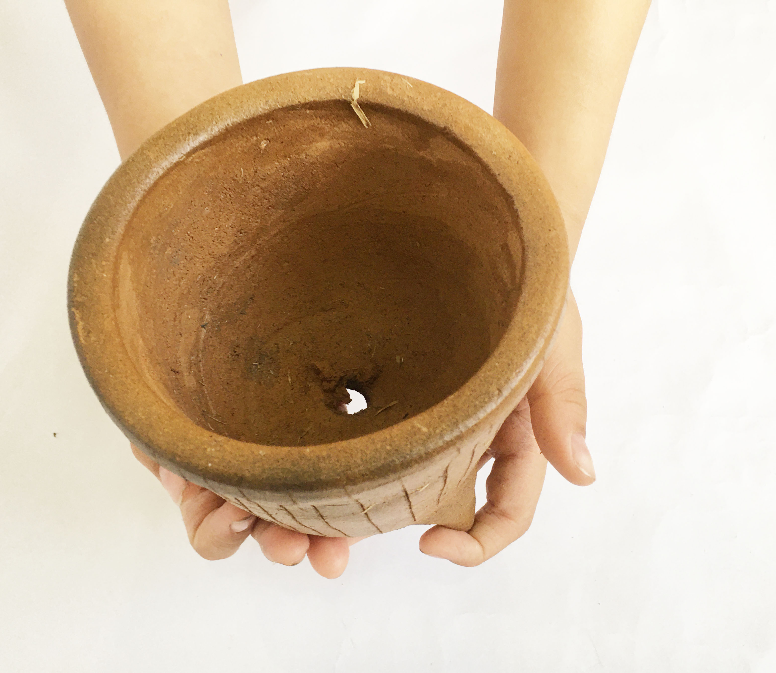 Chậu gốm đất nung ba chân handmade - Chậu gốm thủ công Chămpa Bàu Trúc, trồng sen đá, decor vintage
