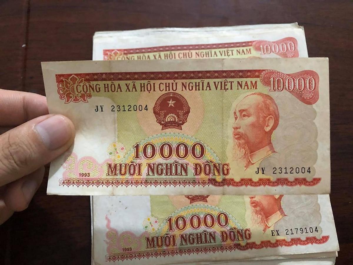 Tờ 10000 đồng Việt Nam bao cấp năm 1993, tiền xưa thật 100% thích hợp sưu tập, lưu niệm