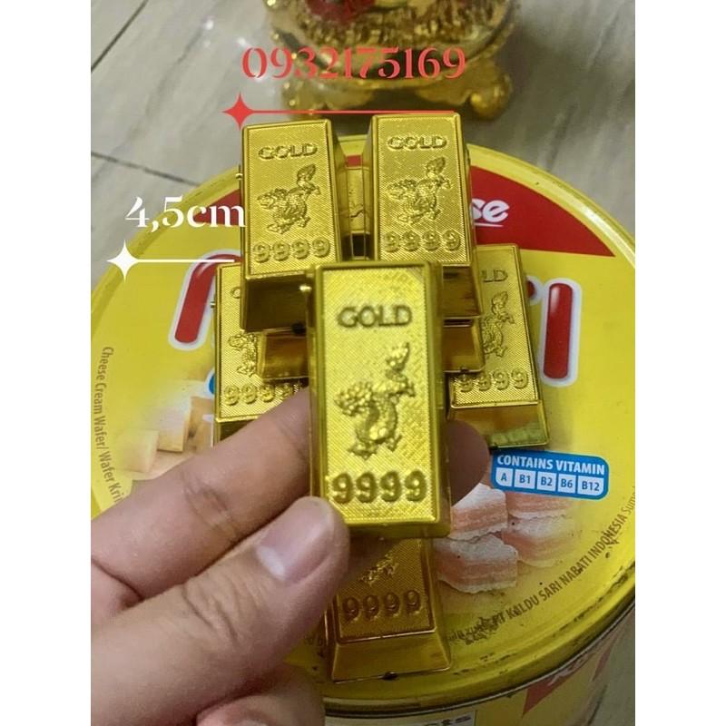 Thỏi chưng Thần Tài cầu tiền tài