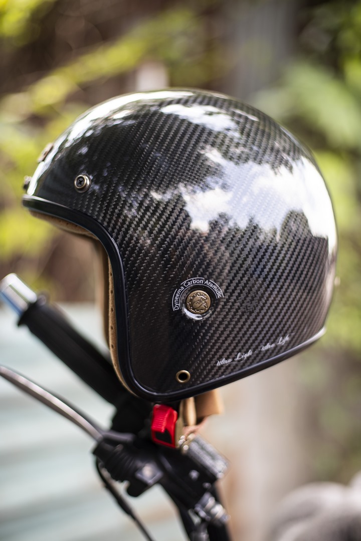 Mũ Bảo Hiểm 3/4 Cổ Điển BULLDOG Heli Carbon