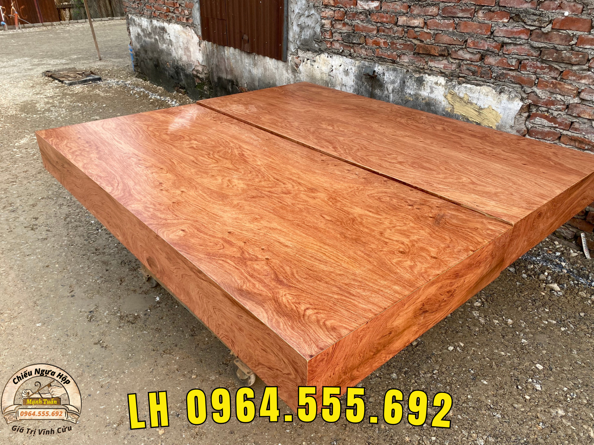 Mộc Chiếu Ngựa Hộp - Gỗ Hương Đá