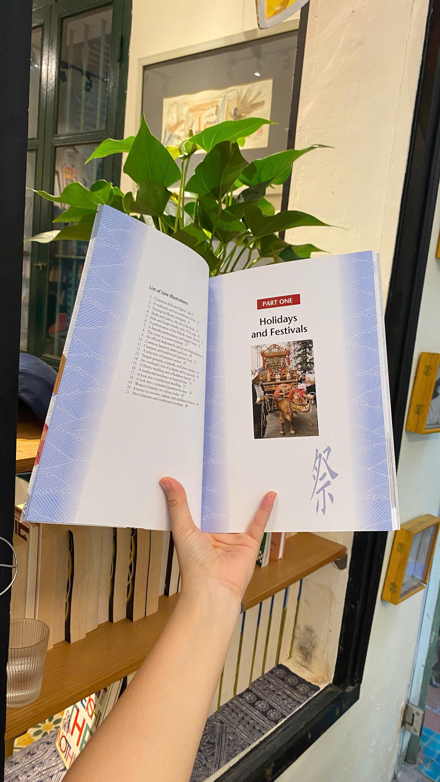 Sách - Introduction to Japanese Culture | Nonfiction / Văn hóa Nhật Bản / Ngoại văn Nhập khẩu