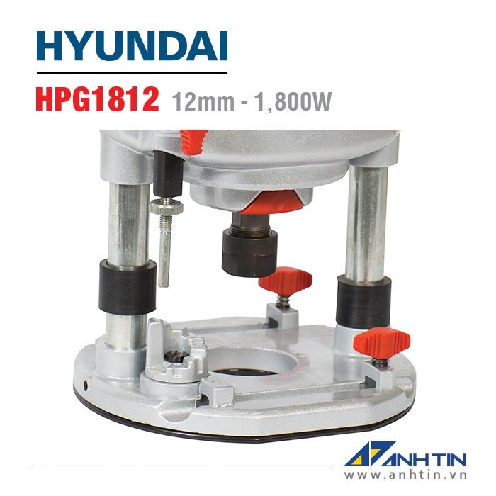 Máy phay gỗ HYUNDAI HPG1812 | Công suất 1.800W | Chấu bóp 12mm | Phay sâu đến 60mm