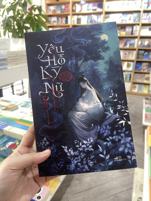 Sách - Yêu hồ kỳ nữ (Nhã Nam HCM)