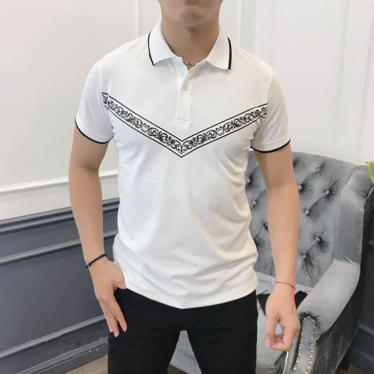 ÁO THUN NAM CỔ BẺ DÁNG BODY TAY NGẮN