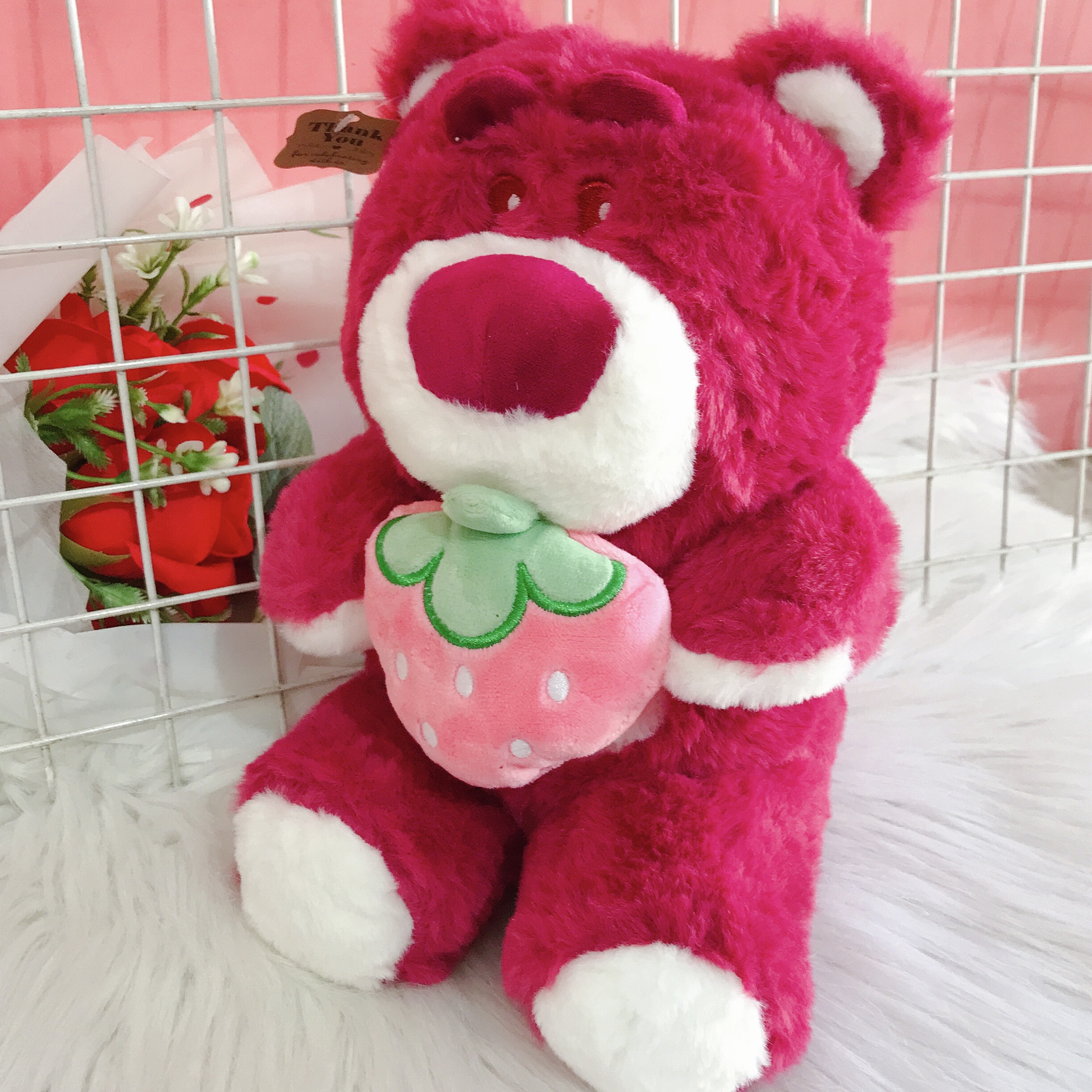 Gấu Bông Lotso Huggin Bear Ôm Dâu Hồng Nhồi Bông Siu Đáng Yêu - Gấu Bông Lotso Huggin Trong Phim Hoạt Hình Toy Story