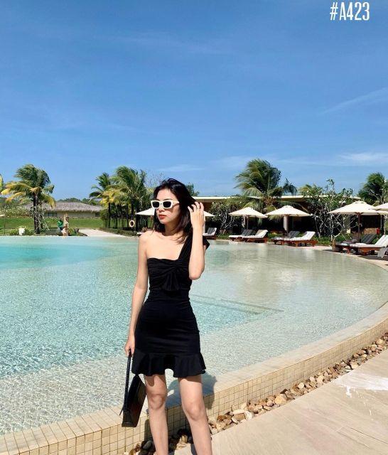 Đầm thun đuôi cá xoắn ngực