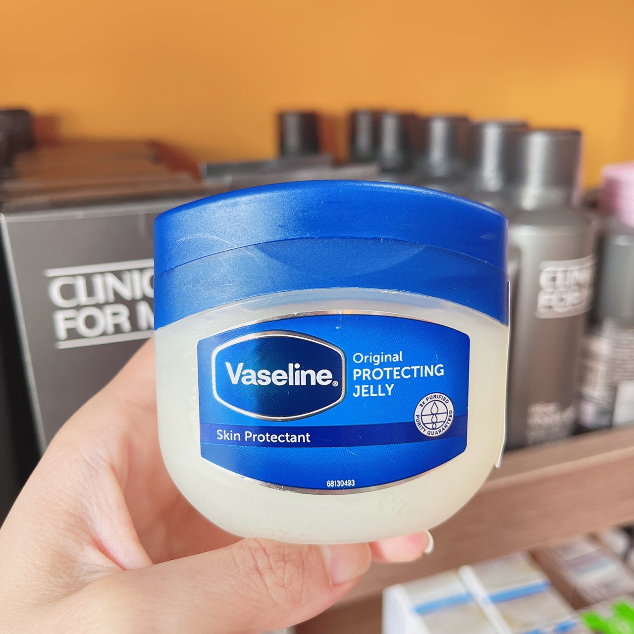 Sáp Dưỡng Ẩm Đa Năng Vaseline Original Protecting Jelly