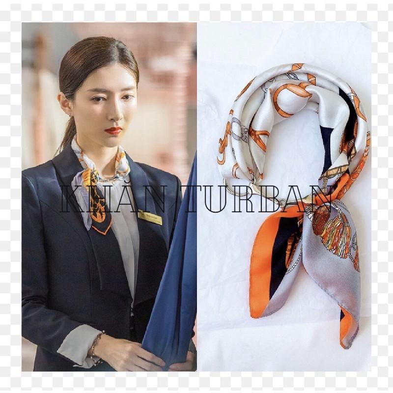 Khăn turban lụa vuông cao cấp choàng cổ size 70x70cm thanh lịch đa năng dùng làm áo yếm in hình dây xích