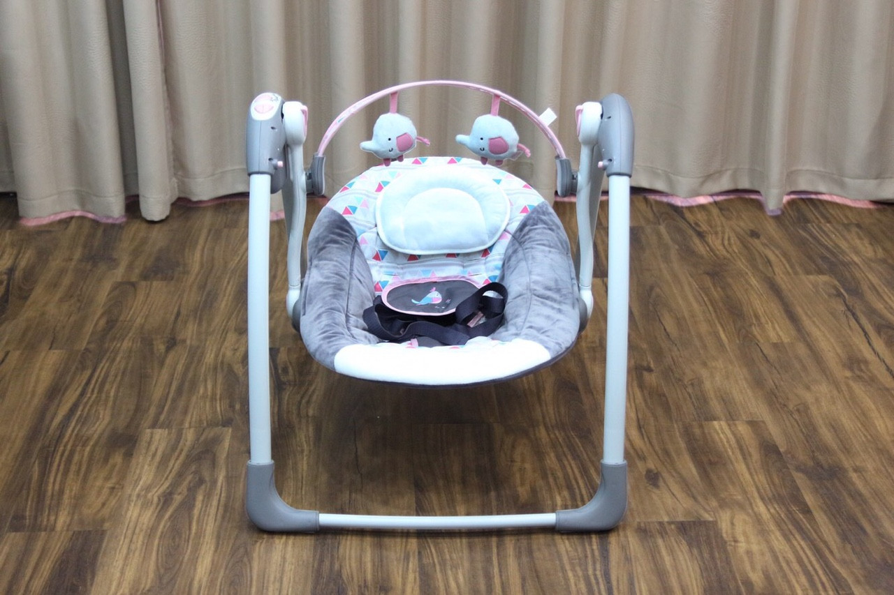 Ghế rung xích đu Mastela 6504