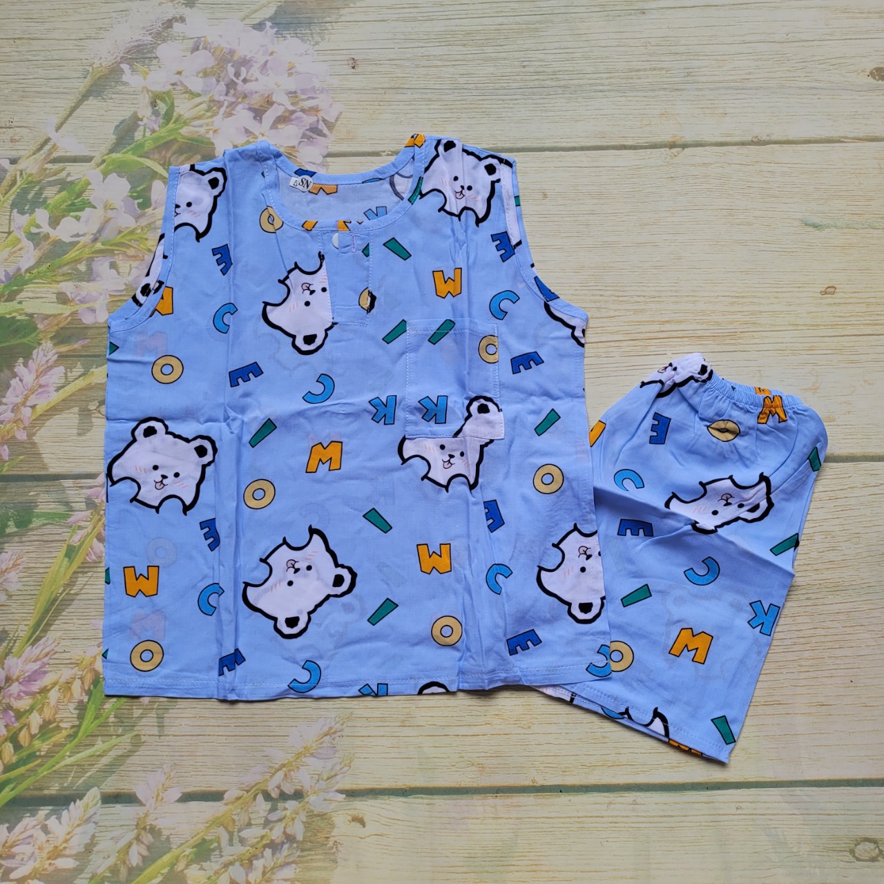 Sát nách bé trai size 3 . 5 bộ giá sỉ