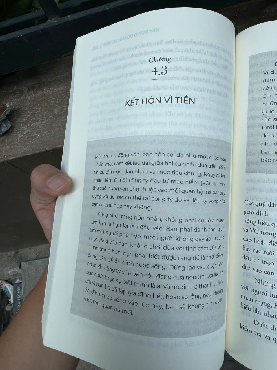 BUILD - Những điều đáng làm tạo ra sản phẩm đáng giá - Tony Fadell – Alphabooks