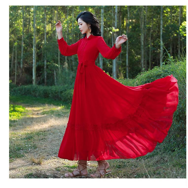 ĐẦM MAXI ĐỎ KÈM MŨ NỔI BẬT QUẢNG CHÂU