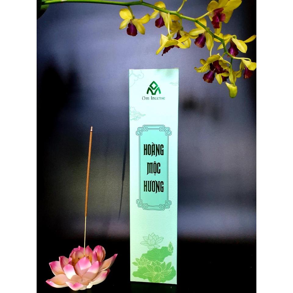 01 Hộp Nhang Thảo Mộc Hoàng Mộc Hương - Om Incense - Nhang sạch Quế Trà Bồng - Chiều dài 30cm - Tăm tre không nhuộm màu