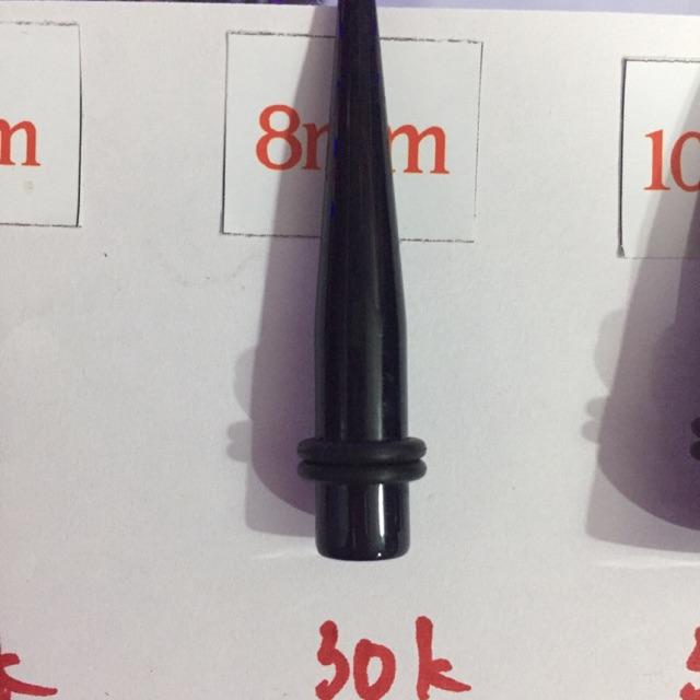 Kích nong tai cỡ 8mm bán lẻ 30k/1 chiếc.