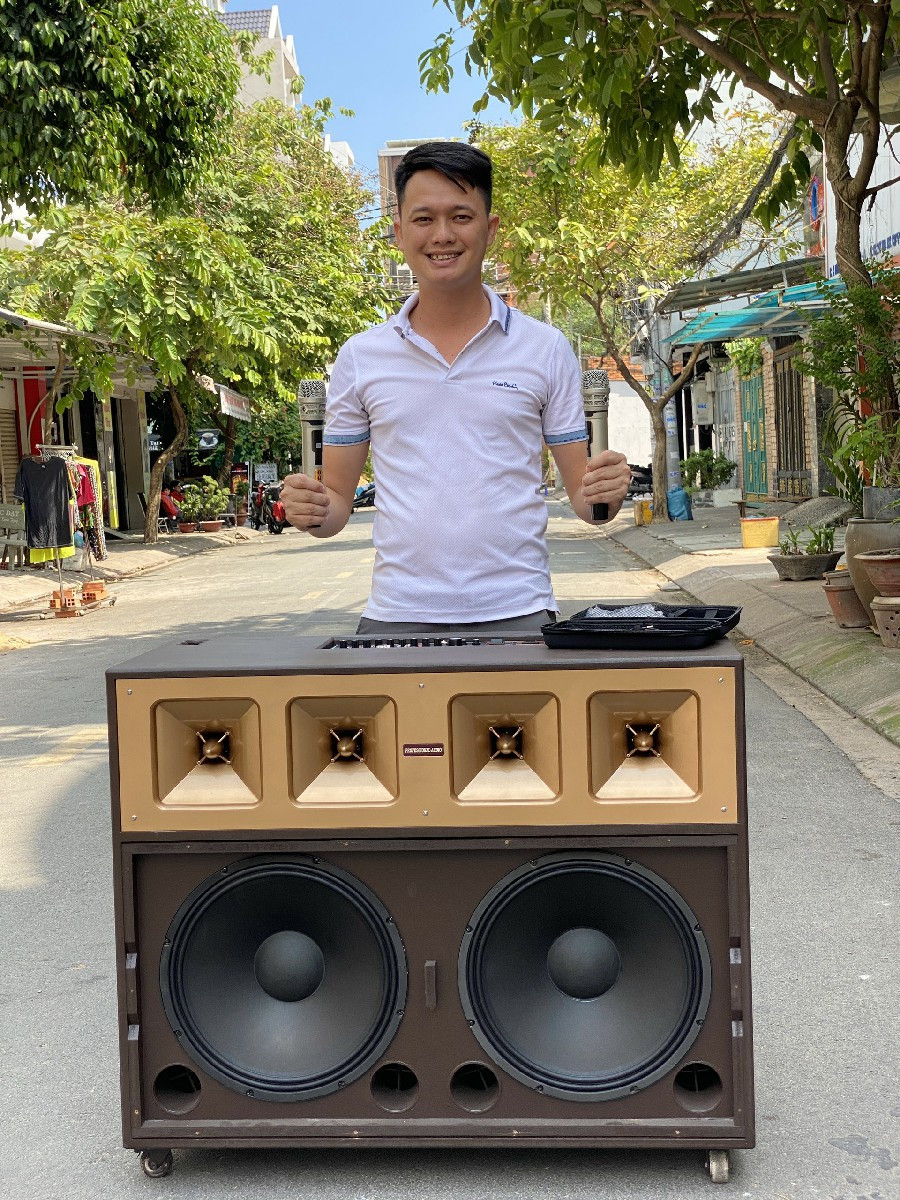 Loa tủ điện MTMax BK44 - loa kéo di động ngoài trời bass 4 tấc đôi ngang, 4 treble - Loa khủng long công suất cực lớn đến 6500W - Kèm 2 micro không dây UHF - Đầy đủ kết nối Bluetooth, AV, USB, TF card, TWS