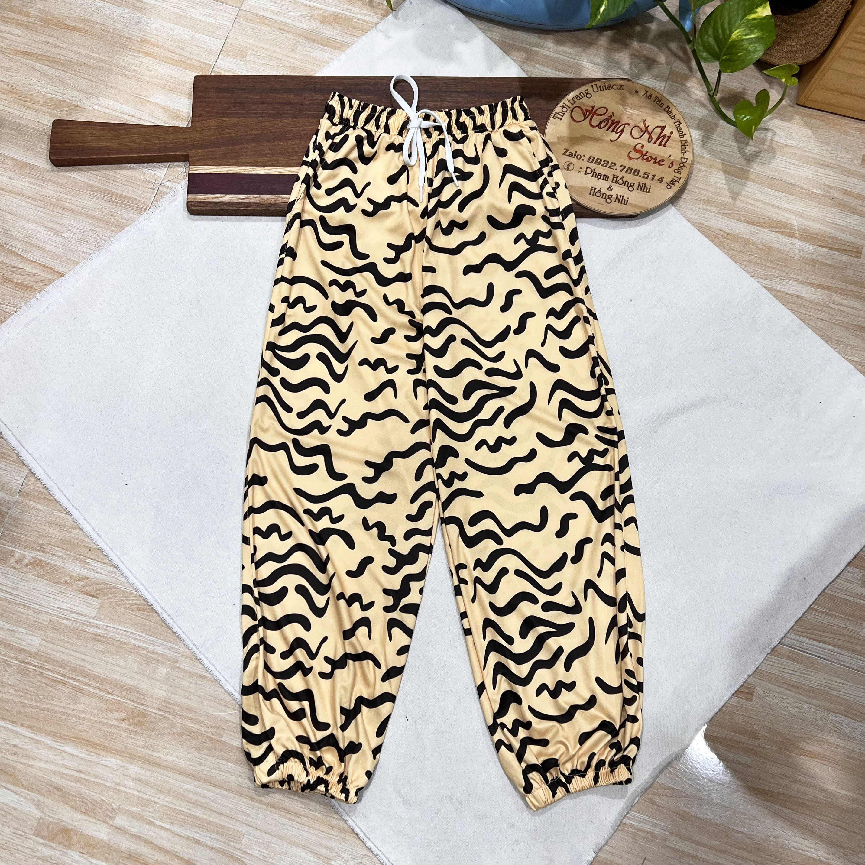 Quần Hoạt Hình Dài Bo Lai Cọp Vằn Cartoon Pant V2 Oversize Ulzzang Unisex - MM