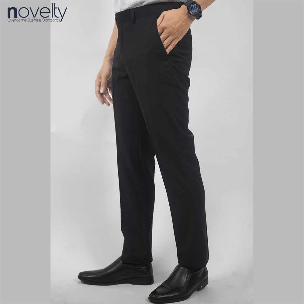 Quần tây nam Novelty Regular fit Trơn màu đen NQTMMDMPRR2305020