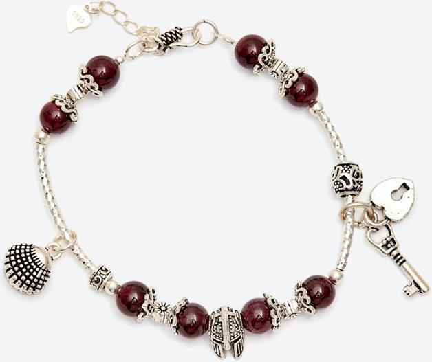 Vòng tay đá garnet ngọc hồng lựu phối vỏ sò Ngọc Quý Gemstones