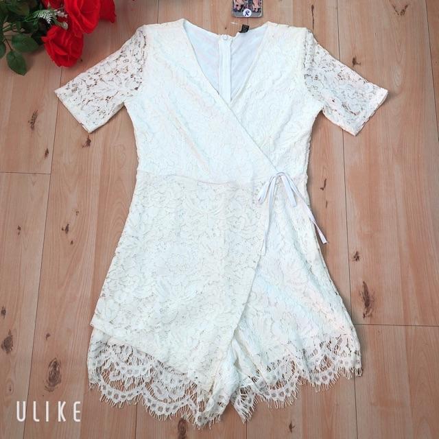 Jumpsuit short ren tay con cổ V đắp chéo