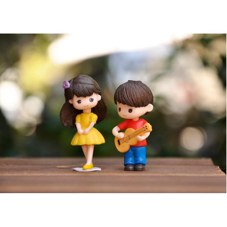 Set decor đánh đàn trang trí taplo xe hơi xinh xắn.