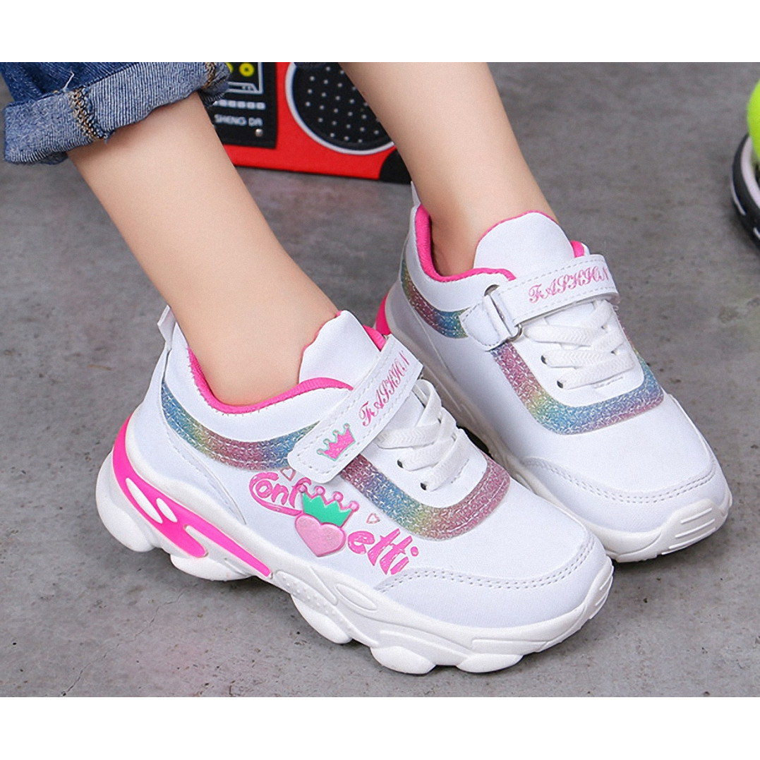 Giày thể thao bé gái phong cách học sinh từ 4 - 15 tuổi - TT010