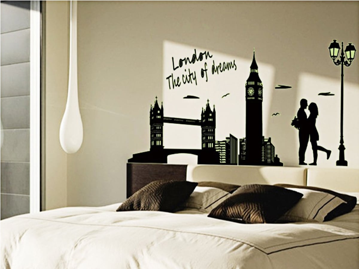 DECAL DẠ QUANG LONDON