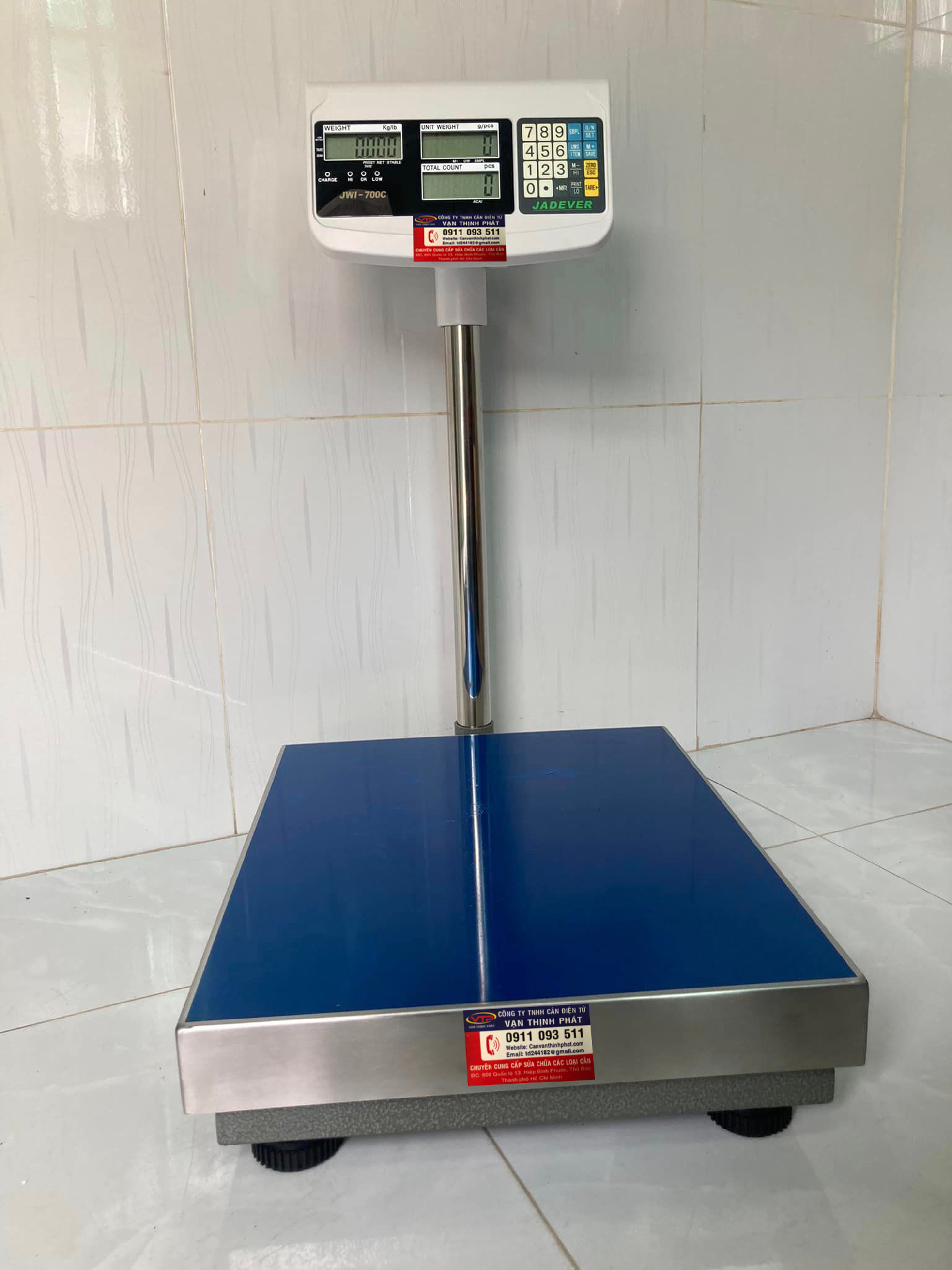 Cân Bàn Điện Tử JWI-700C 120 kg