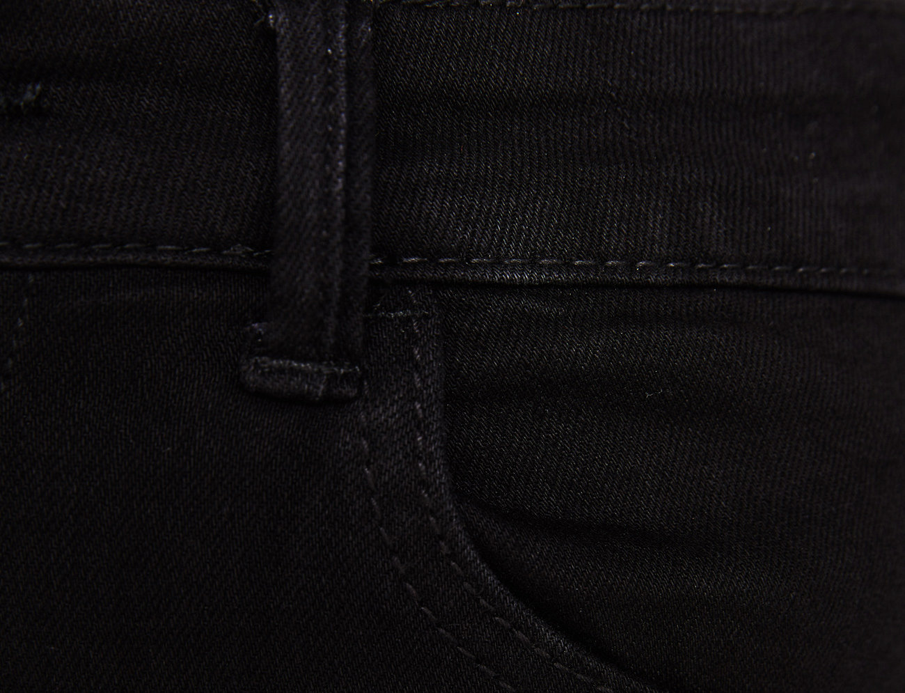 Quần jeans skinny nữ màu đen lưng cao chính hãng