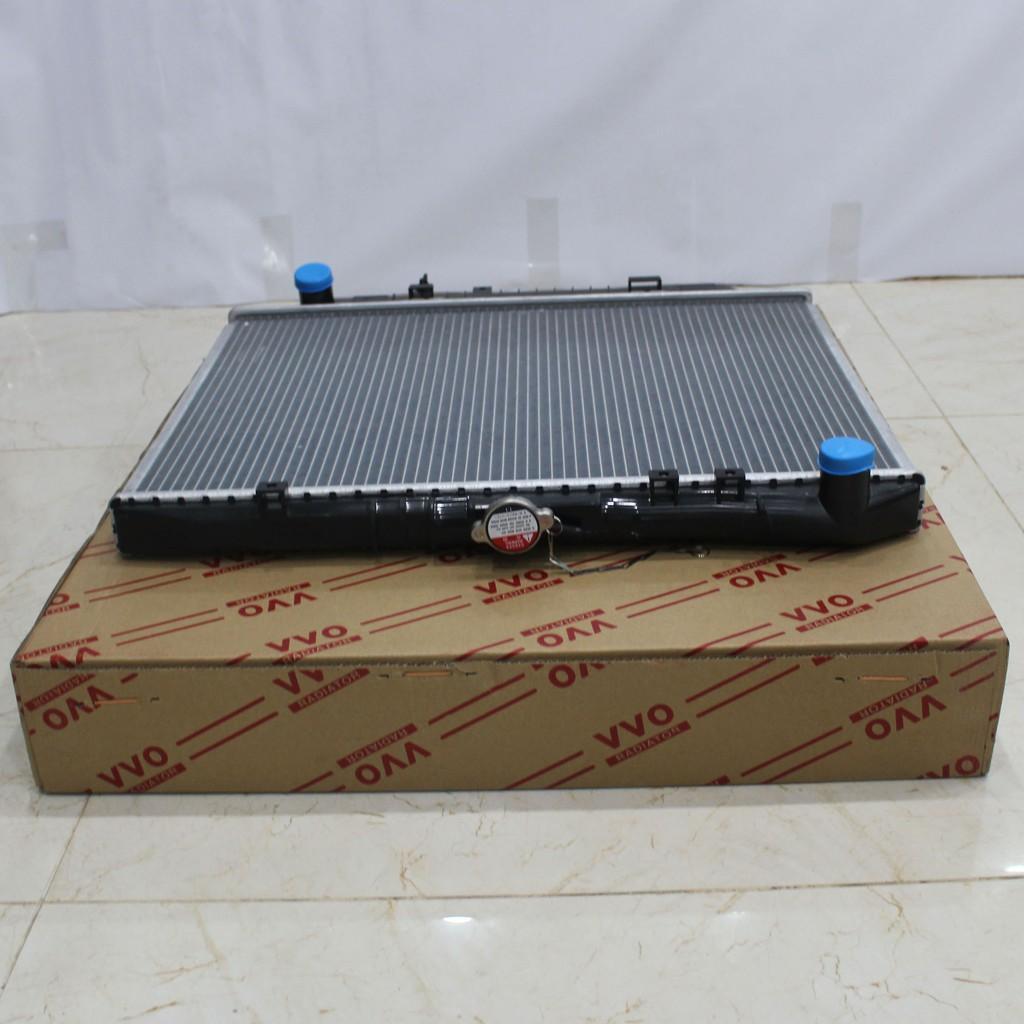 Két nước Isuzu Trooper, 2003-2008, số sàn, loại dày