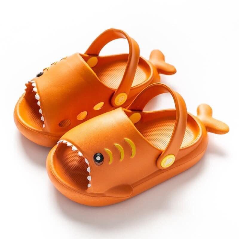 Dép sandal cá mập cho bé