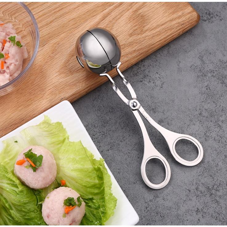 KHUÔN KẸP LÀM MỌC , CHẢ VIÊN , CÁ VIÊN , XÍU MẠI CHẤT LIỆU INOX 304 SÁNG BÓNG BỀN ĐẸP TIÊN LỢI