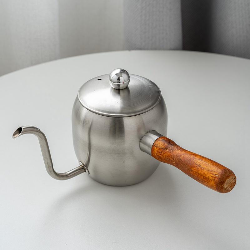 304 Stainless Steel Japanese Hand Brewed Coffee Pot 500Ml Mini Hand Brewed Coffee Pot with Wooden Handle True color