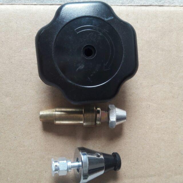 Combo tay vặn và van xả nồi áp suất có 2 size cho khách lựa chọn