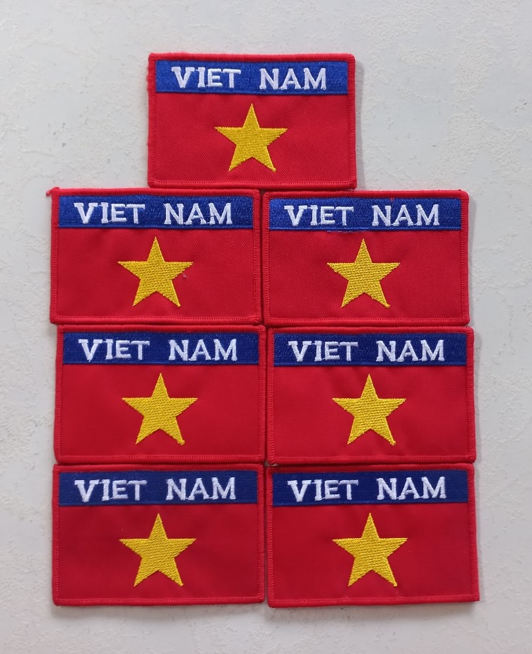 Set Cờ Việt Nam Thêu 9.5cm x 6cm