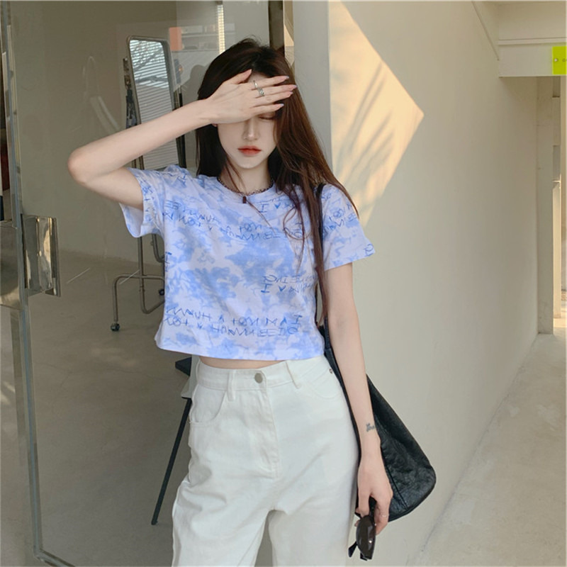 Áo thun nữ croptop trẻ trung năng động chất liệu thun cotton co giãn 4 chiều