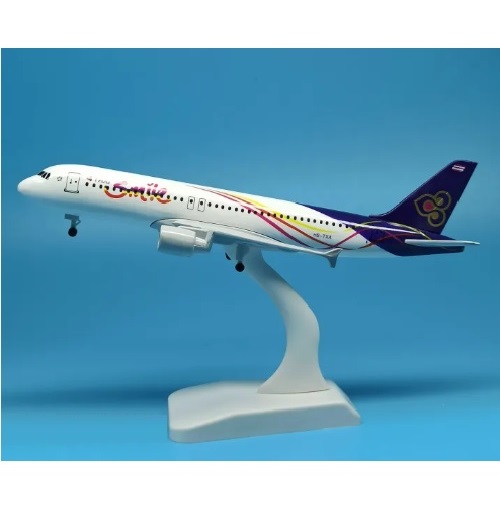 Mô hình máy bay tĩnh A320 Thai Smile 20cm có bánh xe