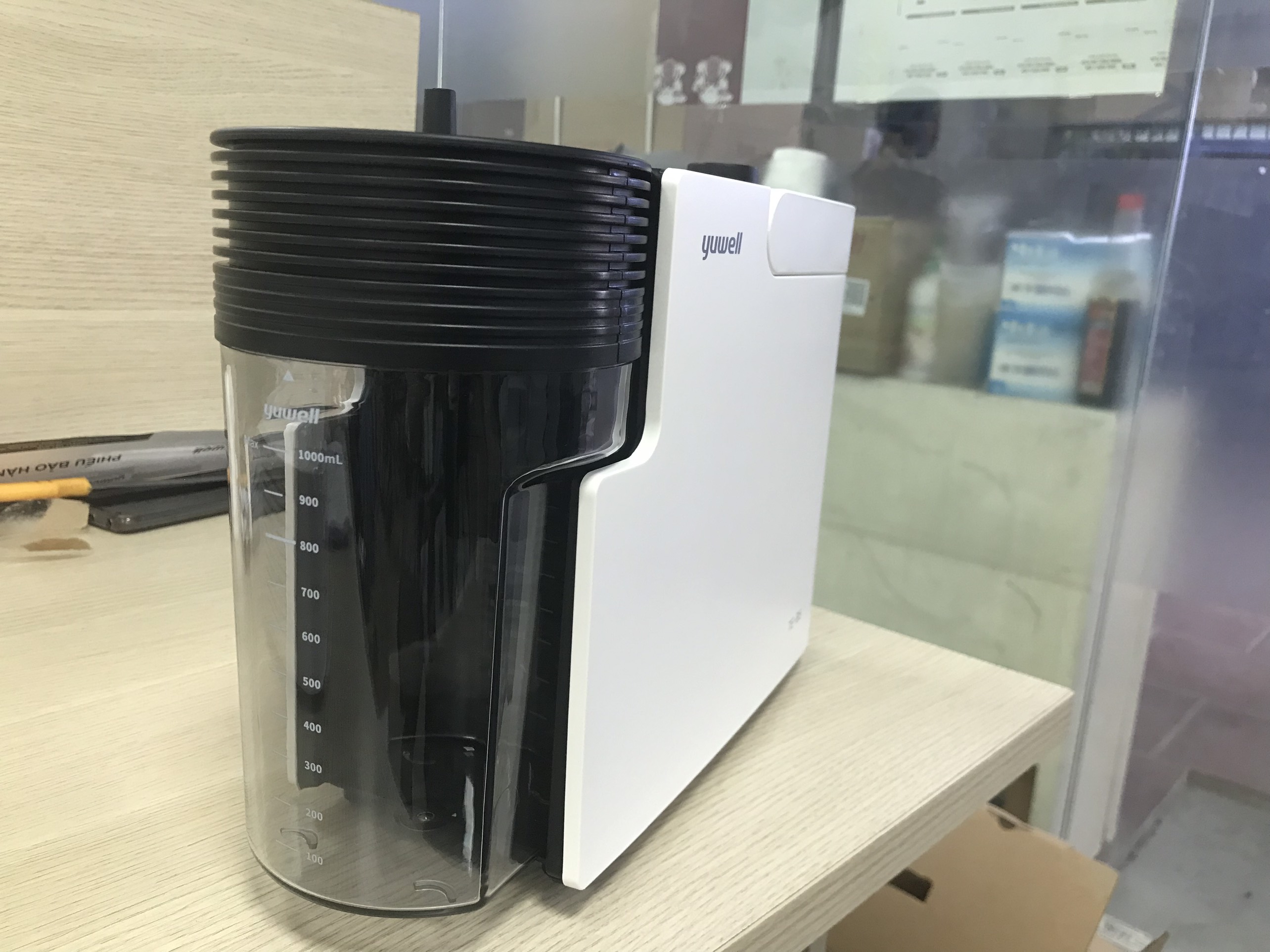 Máy Hút Dịch 1 Bình Công Suất Lớn YUWELL 7E-B5 - Lực hút tương đương máy 7A-23D tại phòng khám, nhỏ gọn, dễ di chuyển - Nhập Khẩu Chính Hãng