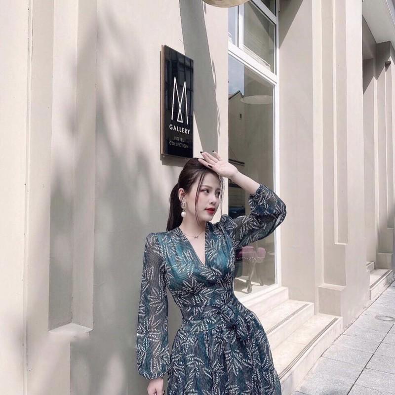 ĐẦM HOA LÁ CỔ V