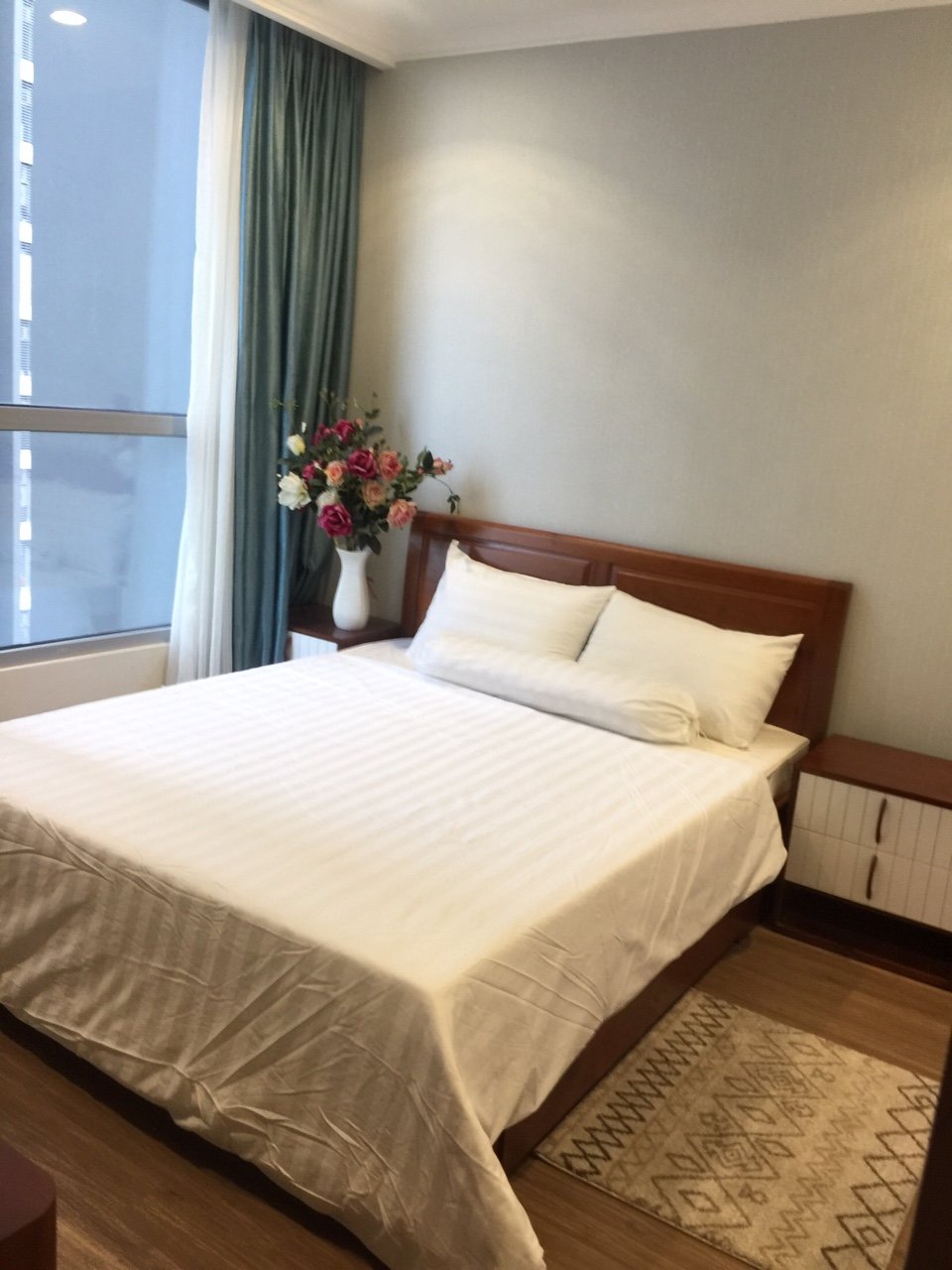 Bộ Drap Khách Sạn Trắng Sọc 1.8m x 2m - KSTS18
