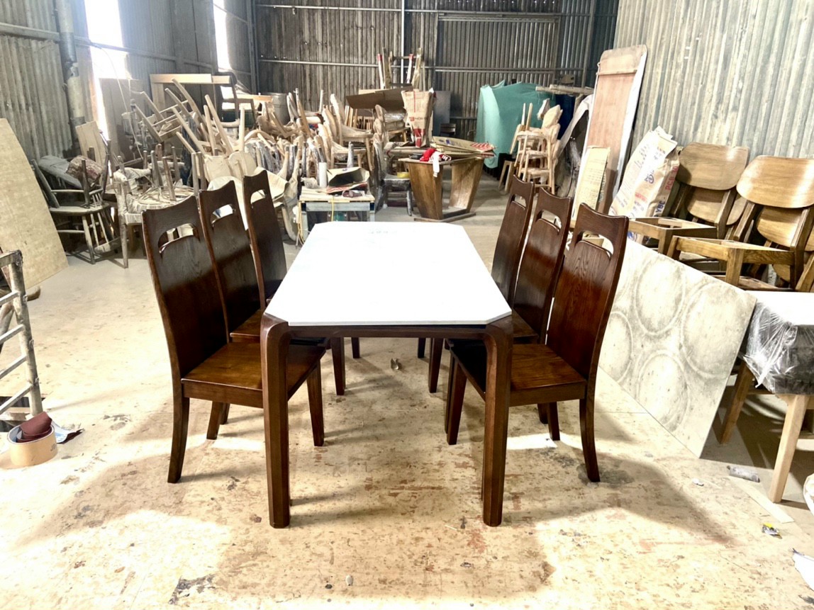 Bàn ghế ăn gỗ sồi cao cấp