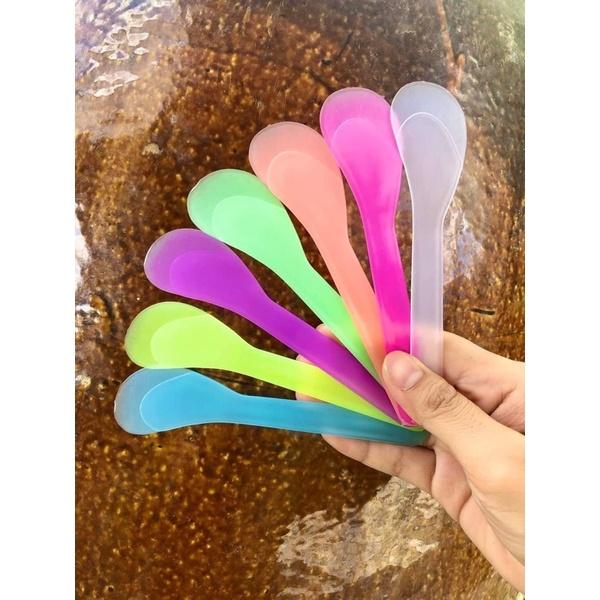 100 muỗng múc bột, múc kem 12cm…